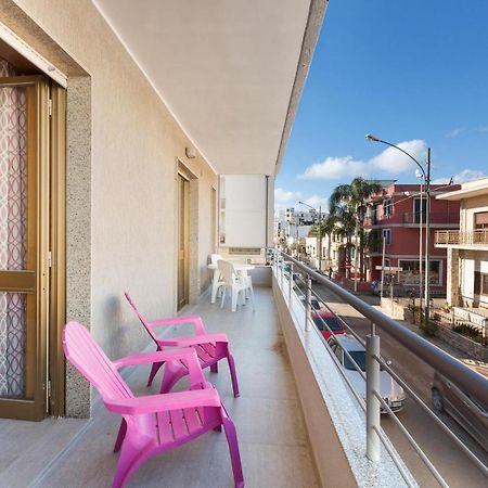 Versomare Porto Cesareo Exteriör bild